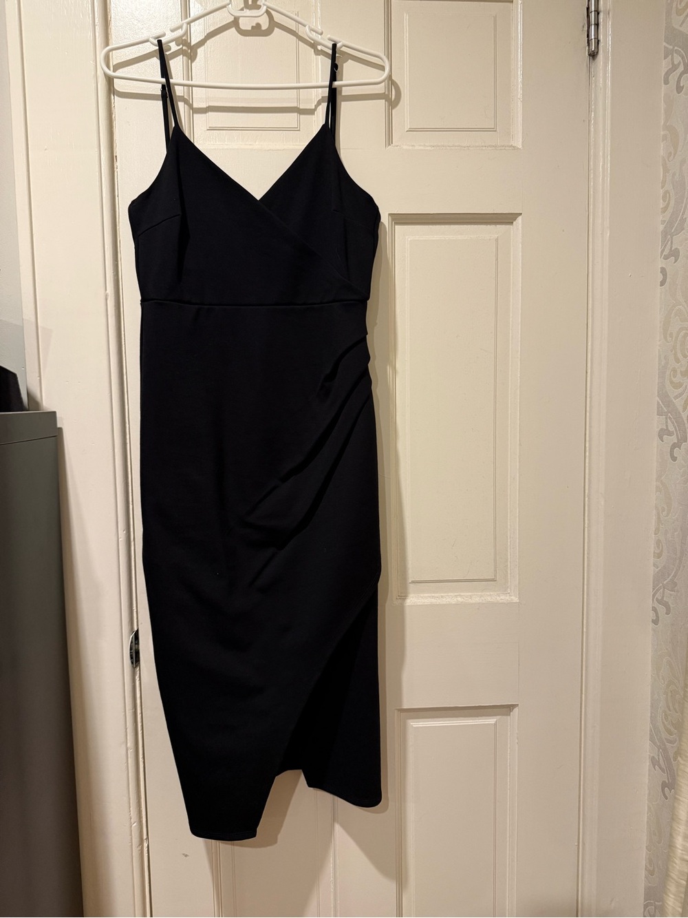 Lulu's Sleek Black Spaghetti-Strap Midi Dress